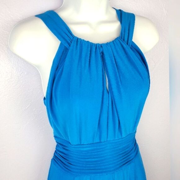 SANGRIA Dress - Picture 1 of 7